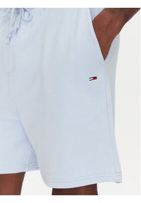 Tommy Jeans Szorty sportowe Entry GraphicDM0DM21369 Błękitny Regular Fit. Kolor: niebieski. Materiał: bawełna. Styl: sportowy