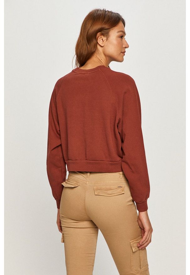 Levi's® - Levi's - Bluza. Okazja: na spotkanie biznesowe, na co dzień. Kolor: czerwony. Materiał: dzianina. Długość rękawa: długi rękaw. Długość: długie. Styl: casual, biznesowy