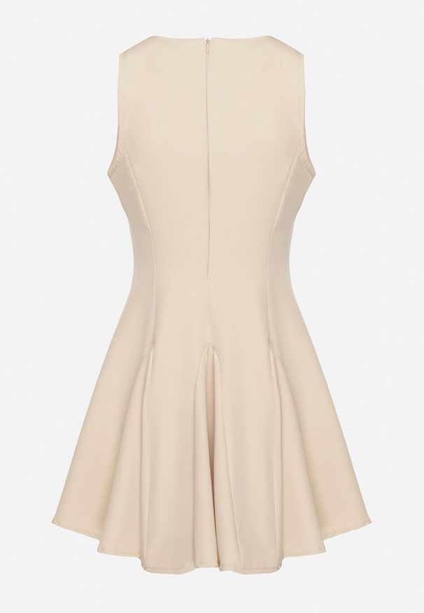 Born2be - Beżowa Rozkloszowana Sukienka Bez Rękawów z Ozdobnymi Wiązaniami Avelkio. Okazja: na co dzień, na spacer. Kolor: beżowy. Długość rękawa: bez rękawów. Typ sukienki: rozkloszowane. Styl: casual, elegancki