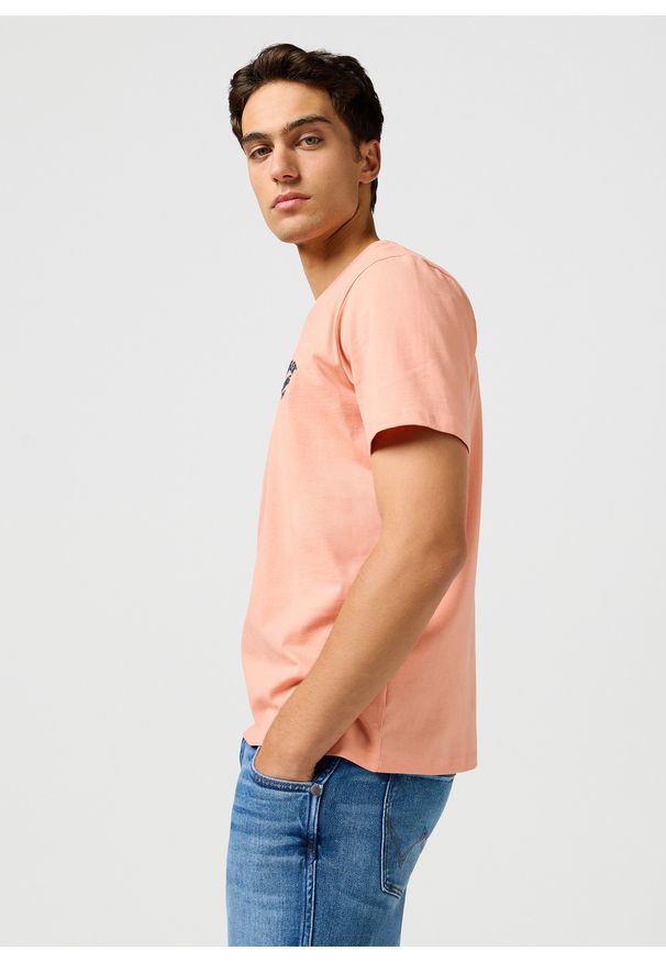 Wrangler - MESKA KOSZULKA WRANGLER SMALL LOGO TEE SHRIMP 112362799