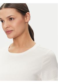 Vero Moda T-Shirt Blair 10325914 Biały Regular Fit. Kolor: biały. Materiał: bawełna