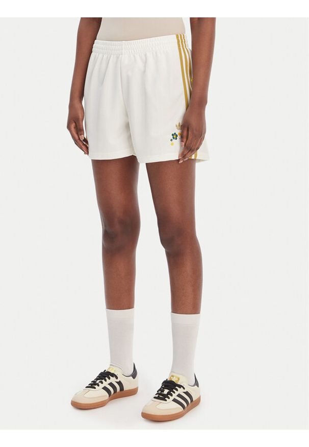 Adidas - adidas Szorty sportowe Liberty London Firebird KE3663 Biały Loose Fit. Kolor: biały. Materiał: syntetyk
