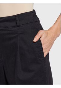 Peserico Easy Spodnie materiałowe M04719T3 Granatowy Regular Fit. Kolor: niebieski. Materiał: bawełna