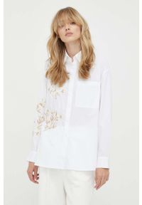 MAX&Co. koszula bawełniana damska kolor biały relaxed z kołnierzykiem klasycznym. Typ kołnierza: kołnierzyk klasyczny. Kolor: biały. Materiał: bawełna. Długość: długie. Wzór: haft. Styl: klasyczny #5