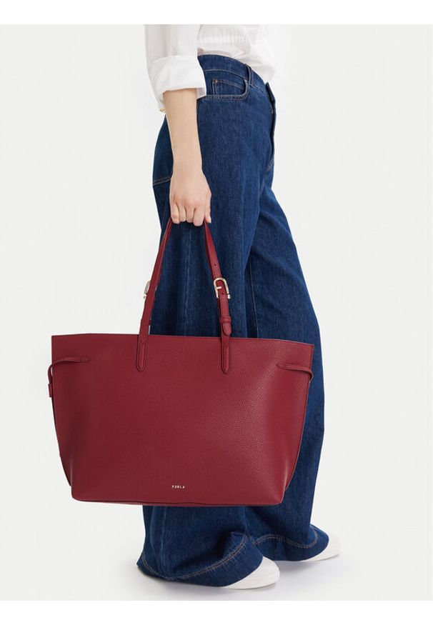 Furla Torebka Ava L WB02059 BX4329 CN 4617S Czerwony. Kolor: czerwony. Materiał: skórzane