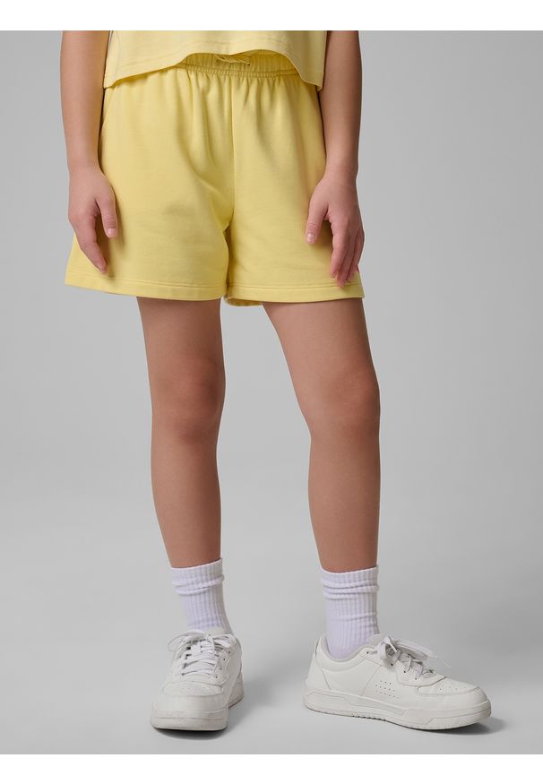 4f - 4F Spodenki dresowe dziewczęce - żółte 158 (12-13 lat). Kolor: żółty. Materiał: dresówka. Sezon: lato