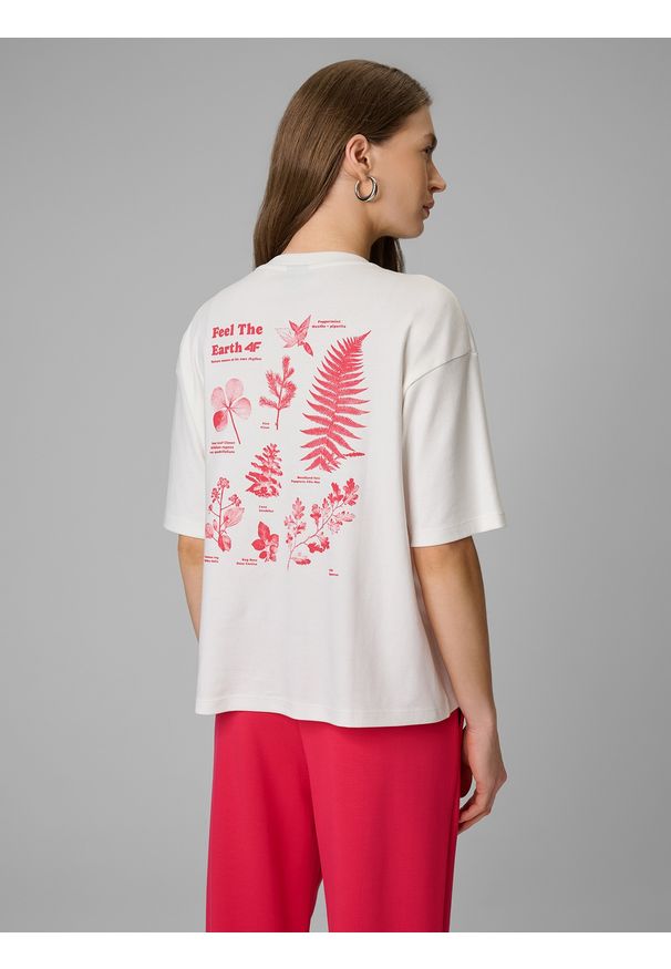 4f - 4F T-shirt regular z nadrukiem damski - biały M. Okazja: na co dzień. Kolor: biały. Materiał: materiał, jeans, dzianina. Wzór: nadruk. Styl: klasyczny, casual