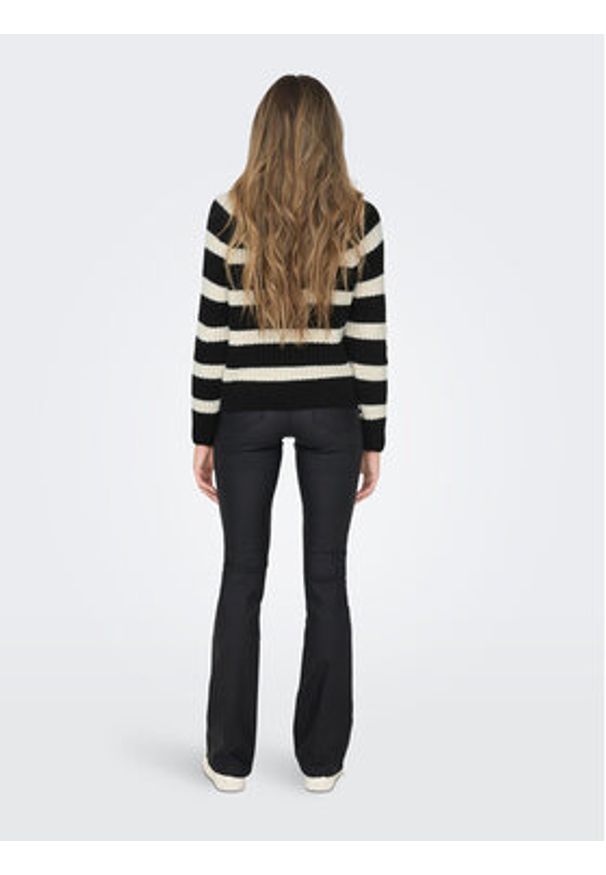 only - ONLY Sweter 15268818 Czarny Regular Fit. Kolor: czarny. Materiał: syntetyk
