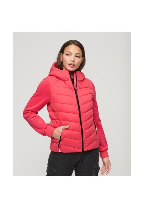 Superdry - Kurtka hybrydowa z kapturem Storm od SUPERDRY. Typ kołnierza: kaptur. Kolor: różowy