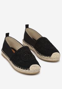 Born2be - Czarne Espadryle na Plecionej Podeszwie Batilda. Zapięcie: bez zapięcia. Kolor: czarny. Materiał: materiał. Wzór: ażurowy, aplikacja. Obcas: na płaskiej podeszwie