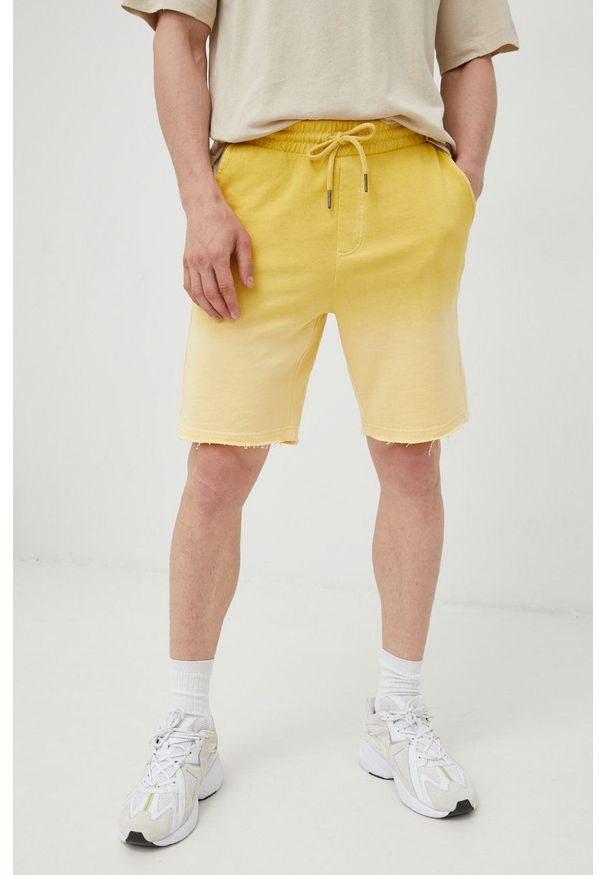 Only & Sons szorty bawełniane męskie kolor beżowy. Kolor: beżowy. Materiał: bawełna