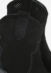 Born2be - Czarne Botki Kowbojki na Stożkowym Obcasie Elinyra. Okazja: na co dzień. Kolor: czarny. Materiał: jeans. Obcas: na obcasie. Styl: casual, elegancki. Wysokość obcasa: średni #4