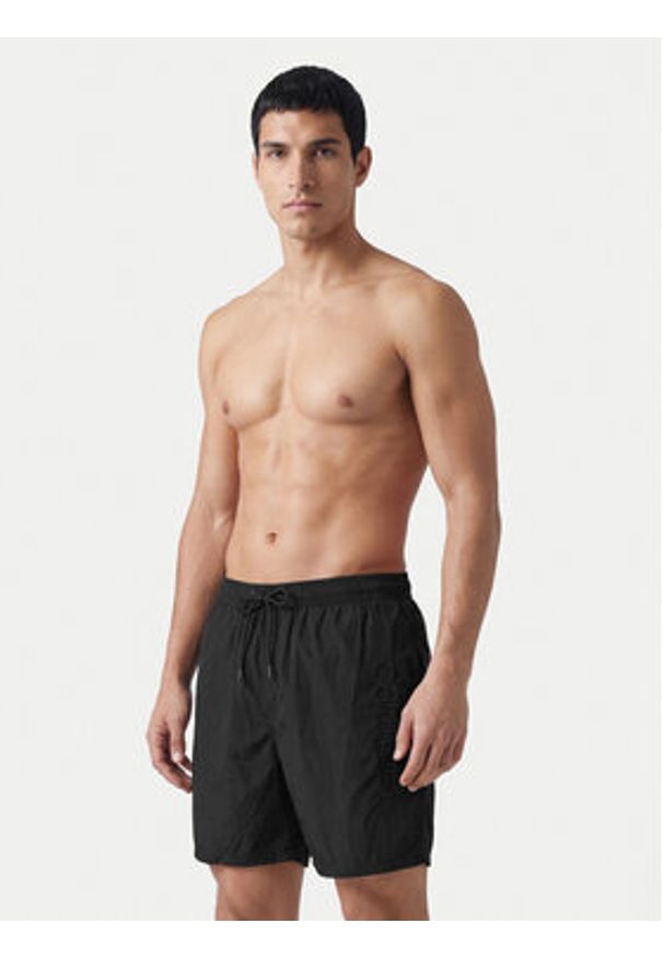 Calvin Klein Swimwear Szorty kąpielowe LV00N61029 Czarny Regular Fit. Kolor: czarny. Materiał: syntetyk