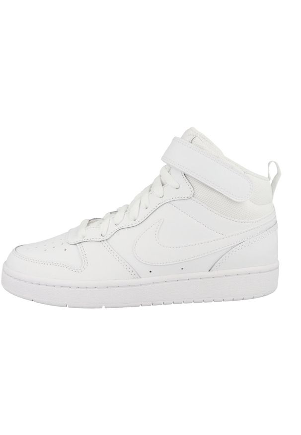 Buty do chodzenia dla dzieci Nike Court Borough Mid 2. Kolor: biały. Materiał: tkanina, skóra, materiał, syntetyk. Model: Nike Court. Sport: turystyka piesza