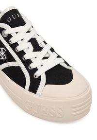 Guess Trampki FLPISS FAL12 Czarny. Kolor: czarny. Materiał: materiał #3