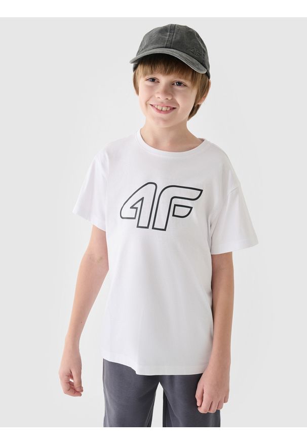 4f - T-shirt z nadrukiem chłopięcy - biały. Okazja: na co dzień. Kolor: biały. Materiał: bawełna, jersey, dzianina. Wzór: nadruk. Styl: sportowy, casual, klasyczny