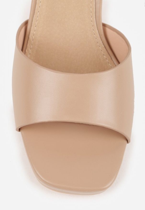 Renee - Ciemnobeżowe Sandały VICES na Słupku z Grubą Podeszwą i Skórzaną Wkładką Aziluna. Zapięcie: pasek. Kolor: beżowy. Materiał: skóra. Obcas: na słupku. Styl: elegancki