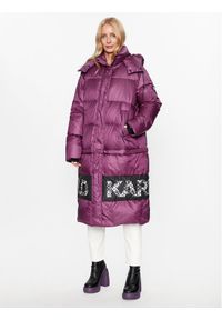 Karl Lagerfeld - KARL LAGERFELD Kurtka zimowa Check 236W1506 Różowy Regular Fit. Typ kołnierza: dekolt w karo. Kolor: różowy. Materiał: syntetyk. Sezon: zima