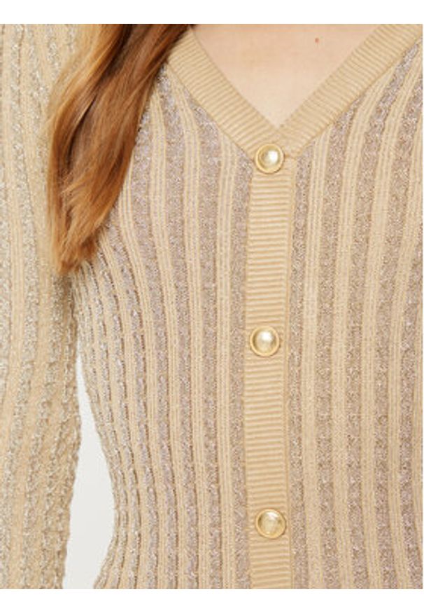 Guess Sukienka dzianinowa W5RK09 Z3KT0 Beżowy Bodycon Fit. Kolor: beżowy. Materiał: wiskoza. Typ sukienki: bodycon