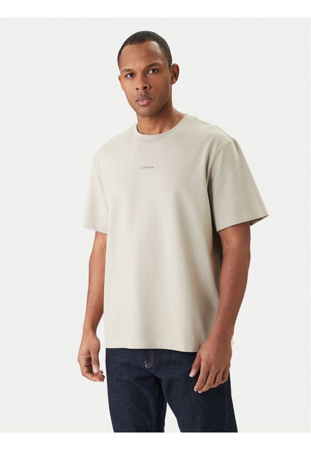 Calvin Klein T-Shirt LV04LC241G Beżowy Regular Fit. Kolor: beżowy. Materiał: bawełna