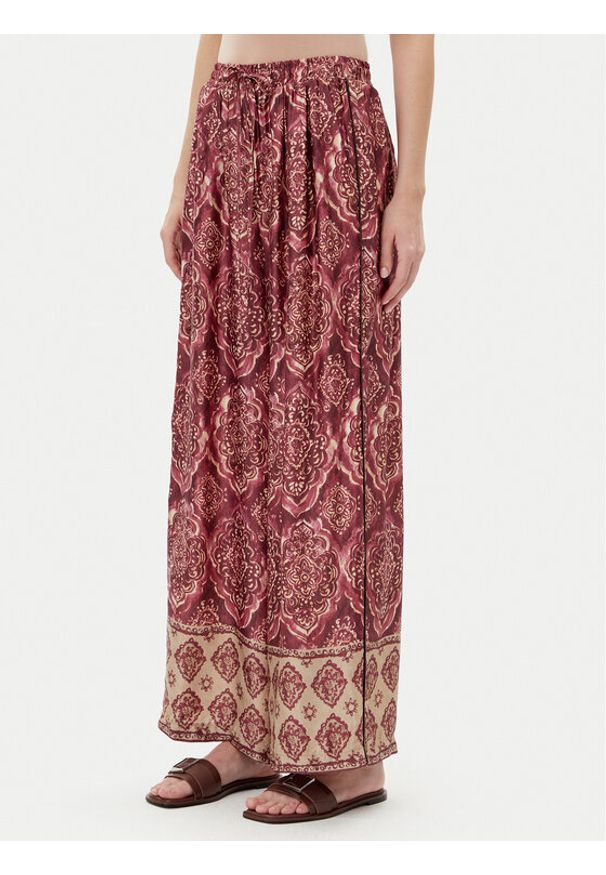 ViCOLO Spodnie materiałowe TD0666 Bordowy Relaxed Fit. Kolor: czerwony. Materiał: syntetyk