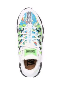 VERSACE - Białe sneakersy z kolorowymi detalami Trigreca. Kolor: biały. Materiał: materiał. Wzór: kolorowy #4