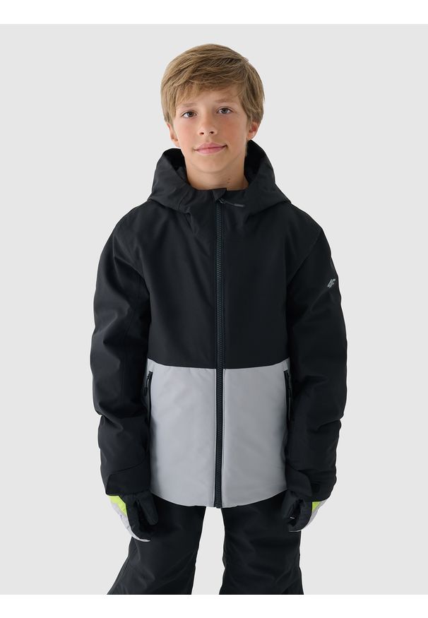 4f - 4F Kurtka narciarska membrana 5000 chłopięca - szara 140 (9-10 lat). Okazja: na co dzień. Typ kołnierza: kaptur. Kolor: szary. Materiał: poliester, tkanina, materiał, dzianina. Wzór: gładki. Sezon: lato. Styl: casual, sportowy, klasyczny