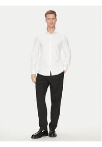Calvin Klein Koszula K10K114298 Biały Slim Fit. Kolor: biały. Materiał: bawełna, syntetyk #4