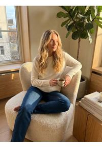 Sinsay - Sweter z domieszką wełny - kremowy. Kolor: kremowy. Materiał: wełna