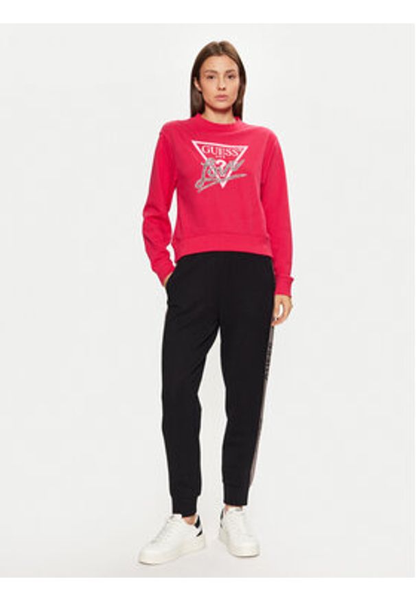 Guess Bluza W5RQ04 KB683 Czerwony Regular Fit. Kolor: czerwony. Materiał: syntetyk