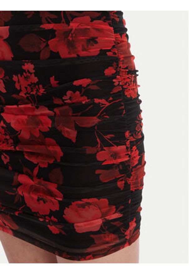 Guess Sukienka koktajlowa W6RK0A KBAH2 Czerwony Slim Fit. Kolor: czerwony. Materiał: syntetyk. Styl: wizytowy