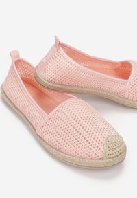 Born2be - Różowe Tenisówki Raithilei. Nosek buta: okrągły. Zapięcie: bez zapięcia. Kolor: różowy. Materiał: materiał, bawełna, len. Wzór: aplikacja. Obcas: na płaskiej podeszwie #3