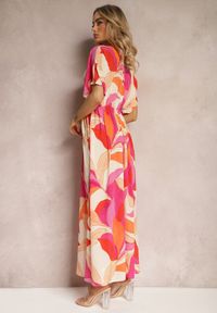 Renee - Różowo-Beżowa Rozkloszowana Sukienka z Krótkimi Rękawami Typu Nietoperz Leraphi. Kolor: różowy. Materiał: tkanina. Długość rękawa: krótki rękaw