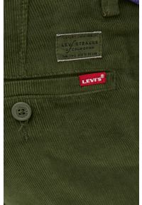 Levi's® - Levi's Spodnie sztruksowe męskie. Okazja: na spotkanie biznesowe. Kolor: zielony. Materiał: sztruks. Wzór: gładki. Styl: biznesowy #2