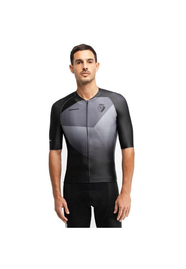 SIROKO - Męska koszulka rowerowa z krótkim rękawem Club Atlético Osasuna x Siroko Sir. Kolor: czarny. Długość rękawa: krótki rękaw. Długość: krótkie. Sport: kolarstwo