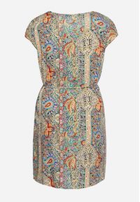 Born2be - Zielono-Beżowa Wiskozowa Sukienka w Stylu Boho o Pudełkowym Kroju z Materiałowym Paskiem Neteri. Okazja: na co dzień. Kolor: zielony. Materiał: materiał, wiskoza. Styl: boho #2