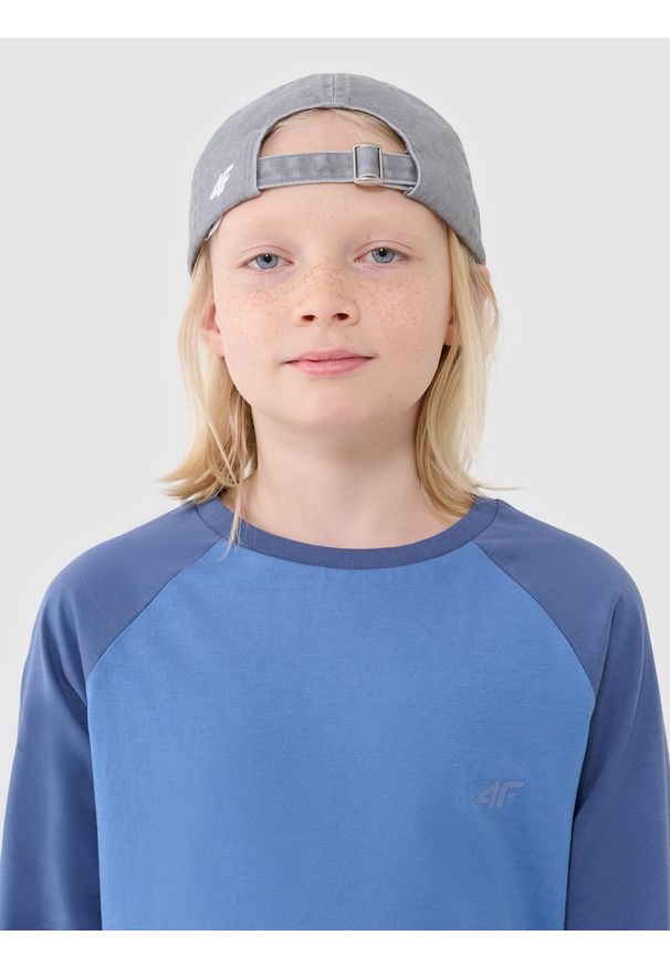 4f - 4F Longsleeve regular gładki chłopięcy - niebieski 134 (8-9 lat). Okazja: na co dzień. Kolor: niebieski. Materiał: jersey, bawełna, dzianina. Długość rękawa: długi rękaw. Długość: długie. Wzór: gładki. Sezon: lato. Styl: sportowy, klasyczny, casual