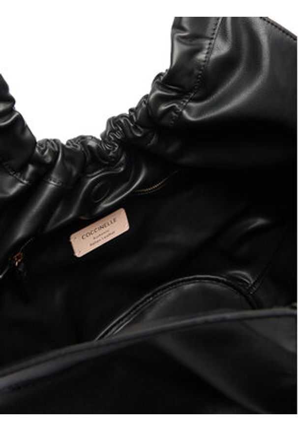 Coccinelle Torebka U5F Coccinellesmash E1 U5F 11 02 01 Czarny. Kolor: czarny. Materiał: skórzane