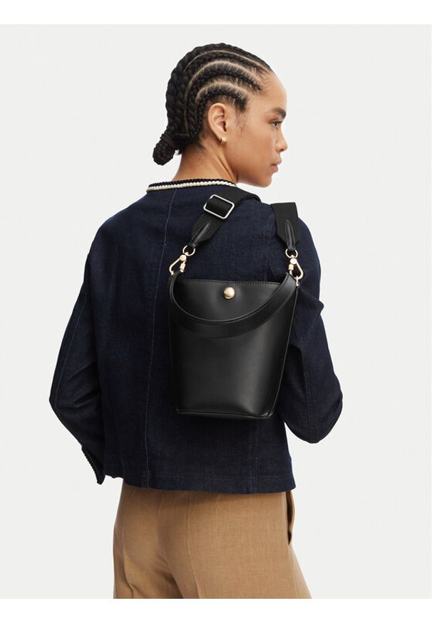 Lacoste Torebka NF5221IT Czarny. Kolor: czarny. Materiał: skórzane