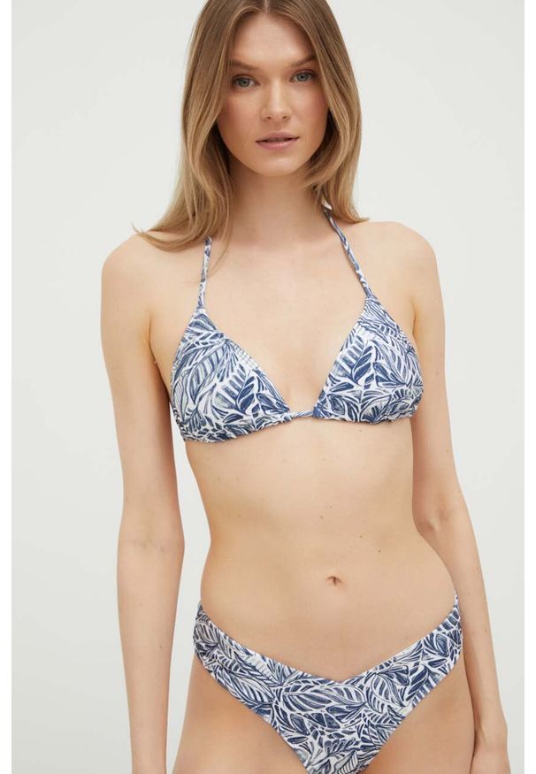 Abercrombie & Fitch biustonosz kąpielowy kolor granatowy lekko usztywniona miseczka. Kolor: niebieski. Materiał: dzianina