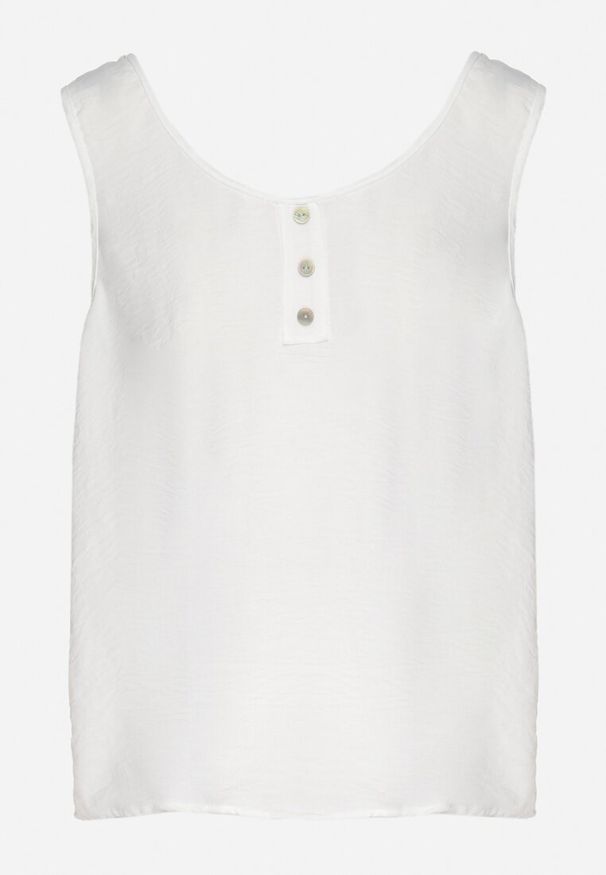 Born2be - Biały Top na Szerokich Ramiączkach Zdobiony Guzikami Jenadorea. Okazja: na co dzień. Kolor: biały. Materiał: jeans. Długość rękawa: na ramiączkach. Wzór: aplikacja. Sezon: lato. Styl: casual