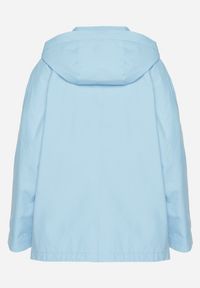 Born2be - Jasnoniebieska Kurtka w Stylu Wiatrówki z Odpinanym Kapturem Ndivisa. Okazja: na co dzień. Kolor: niebieski. Materiał: jeans. Styl: klasyczny, casual #7