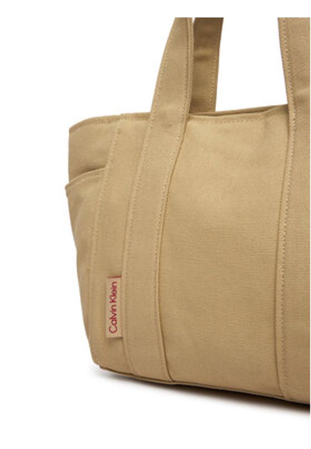 Calvin Klein Torebka Webbing Strap Canvas Small Tote LV04F3384G Beżowy. Kolor: beżowy