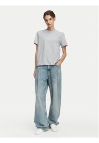 Calvin Klein Jeans T-Shirt LV047G831G Szary jasny Regular Fit. Kolor: szary. Materiał: bawełna #2