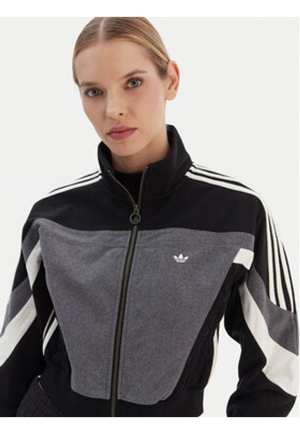 Adidas - adidas Bluza Blocking JW7289 Czerwony Regular Fit. Kolor: czerwony. Materiał: syntetyk