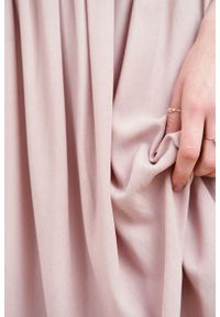 Marie Zélie - Sukienka Melania pudrowa różowa. Kolor: różowy. Materiał: lyocell, wiskoza, materiał, włókno, skóra. Długość rękawa: krótki rękaw #7