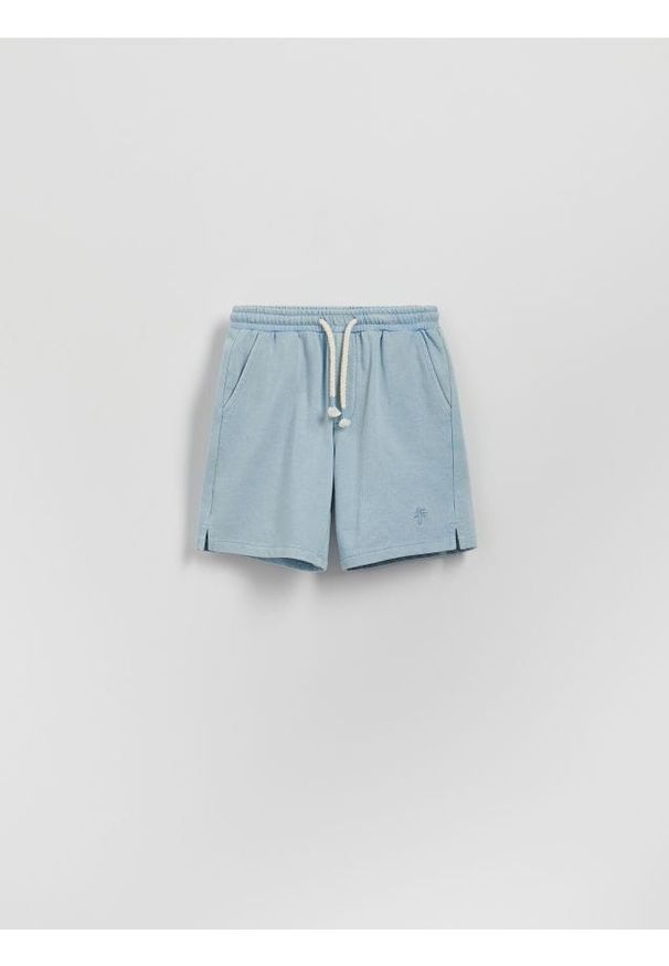 Reserved - Bawełniane szorty - jasnoniebieski. Kolor: niebieski. Materiał: bawełna
