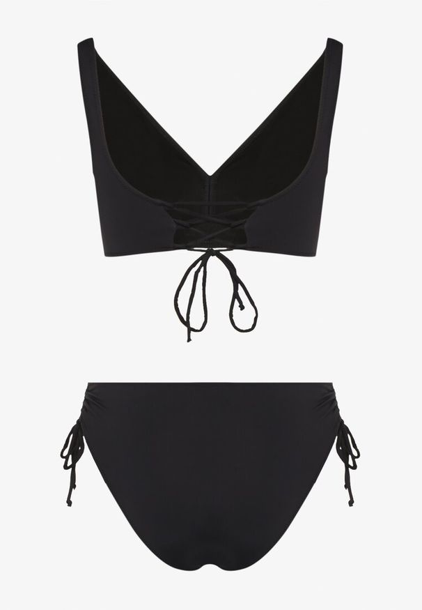 Born2be - Czarne Bikini Majtki Typu Figi i Biustonosz z Ozdobnym Wiązaniem Kinnavia. Kolor: czarny