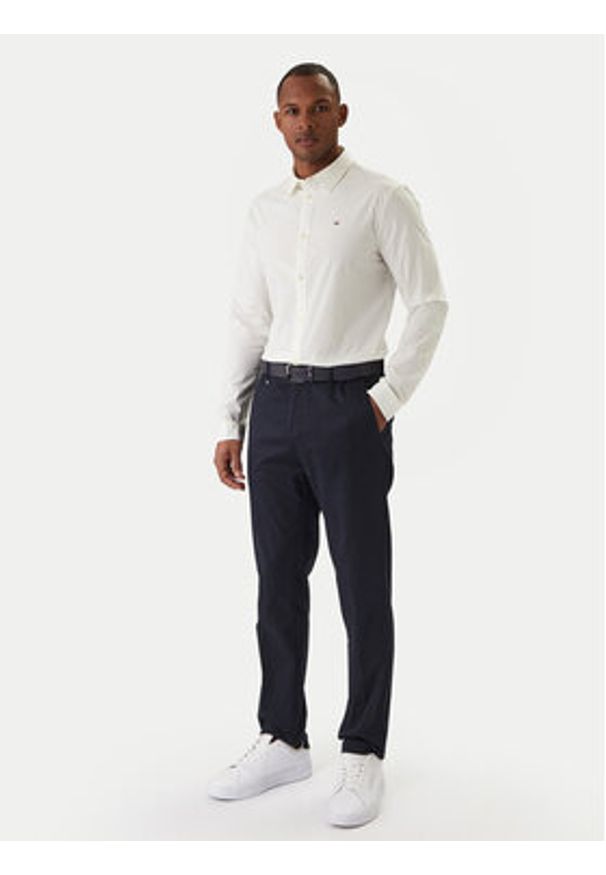 Tommy Jeans Koszula DM0DM04405 Biały Slim Fit. Kolor: biały. Materiał: bawełna