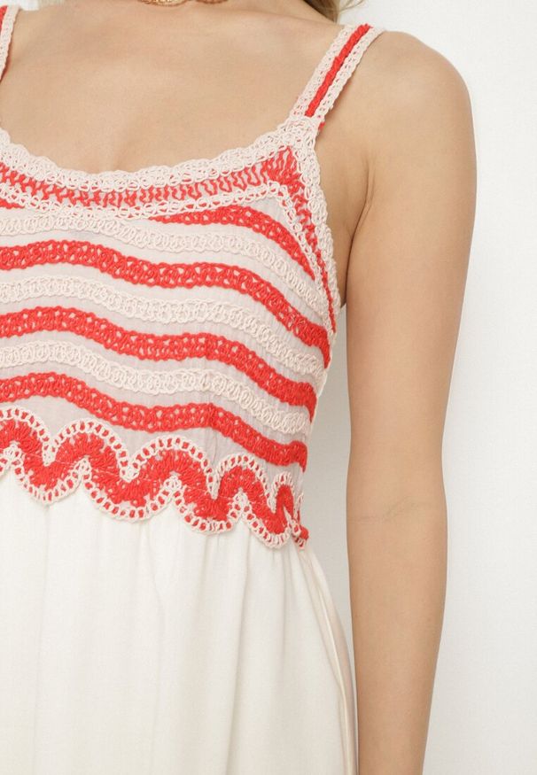 Born2be - Beżowa Sukienka Rozkloszowana na Ramiączkach z Wiskozy Ozdobiona Haftami Efradea. Okazja: na co dzień. Kolor: beżowy. Materiał: wiskoza. Długość rękawa: na ramiączkach. Wzór: aplikacja, haft. Styl: klasyczny, casual